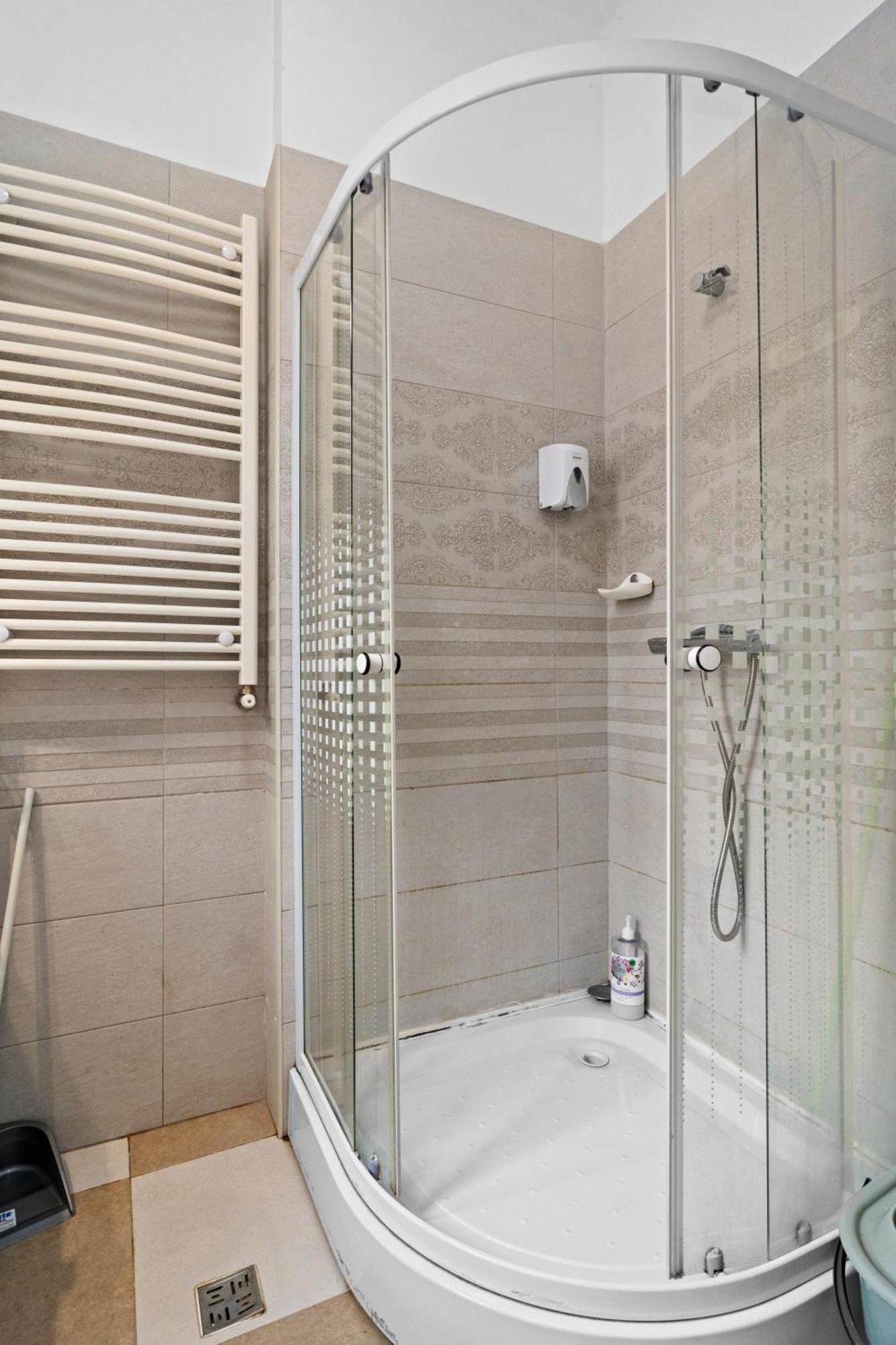 Golden Residences - & Penthouse In Old Town דירה *